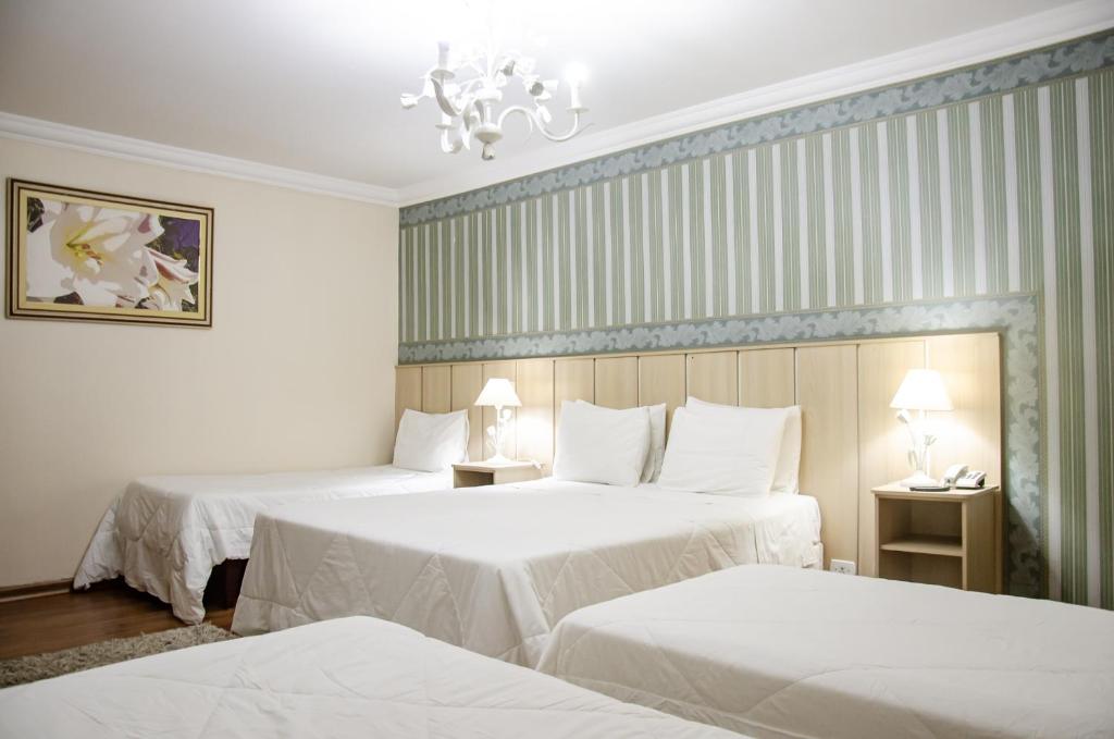 Suíte Deluxe Ampla - VELINN Pousada Chateau do Luar Prime